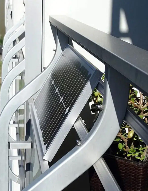 Balcony power generation system